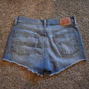 501 LEVI'S shorts! PRICE FIRM